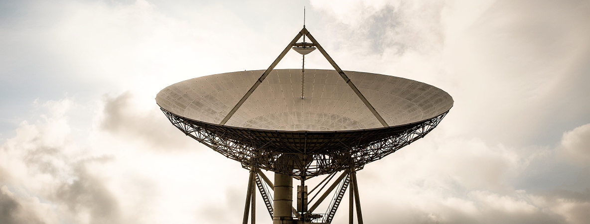 antena-solucoes-satelite-hero-categoria